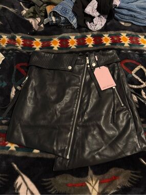 Avec Les Filles Black Leather Asymmetrical Zip Mini Skirt with Pink Tag